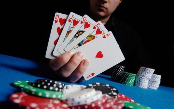 Apuesto Casino کیسینو میں بکراٹکھیلیں